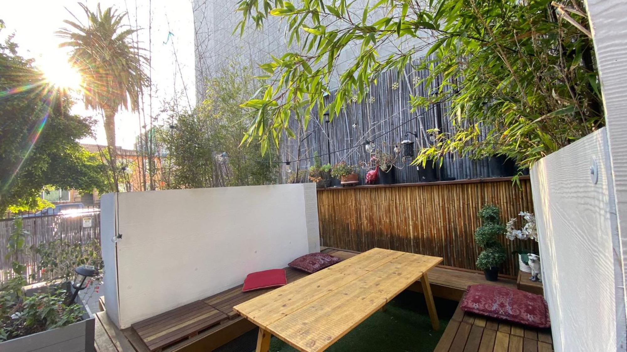 Rumi Los Angeles Exterior photo